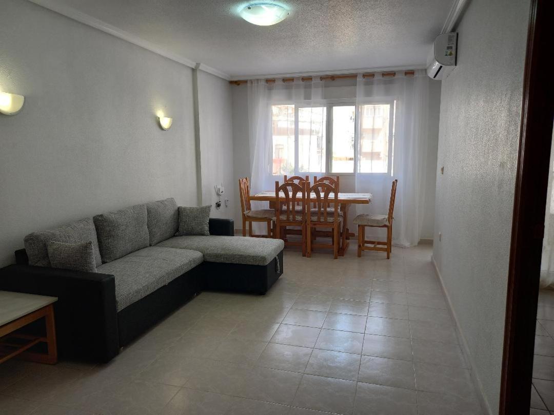 Policarpo-Centro Apartment Torrevieja Exterior photo